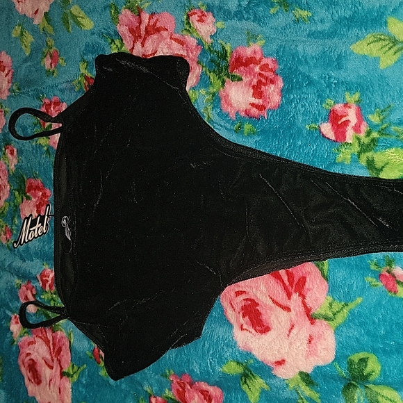 Velvet Rhinstone ANGEL Bodysuit NWT - Picture 7 of 9